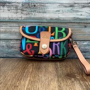 Dooney & Bourke Retro Grafica Wristlet